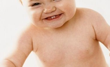 Pentingnya Menjaga Kesehatan Gigi Anak Sejak Dini