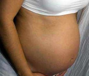 Mengetahui Jumlah Normal Gerakan Janin Selama Kehamilan