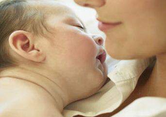 4 Pilihan Metode Menidurkan Bayi