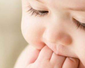 Cara Mendeteksi Penyakit Keturanan Sedini Mungkin Pada Bayi