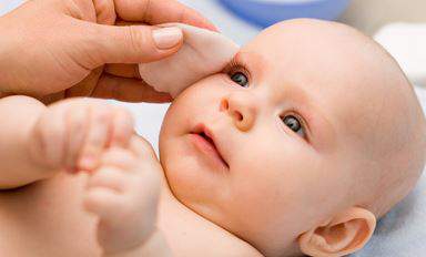 Penyebab dan Cara Mengatasi Sakit Mata Pada Bayi