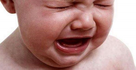 Mengapa Bayi Sering Gelisah dan Menangis?