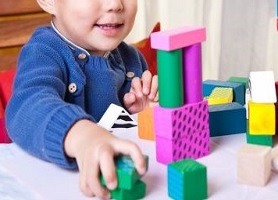 Tips Mainan Bayi Usia 1-3 Tahun