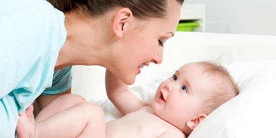 Tips Atasi Ibu Baru yang Bingung Seputar Perawatan Bayi